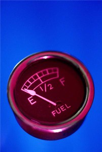 The U.S. government and automakers discuss new fuel economy standards.